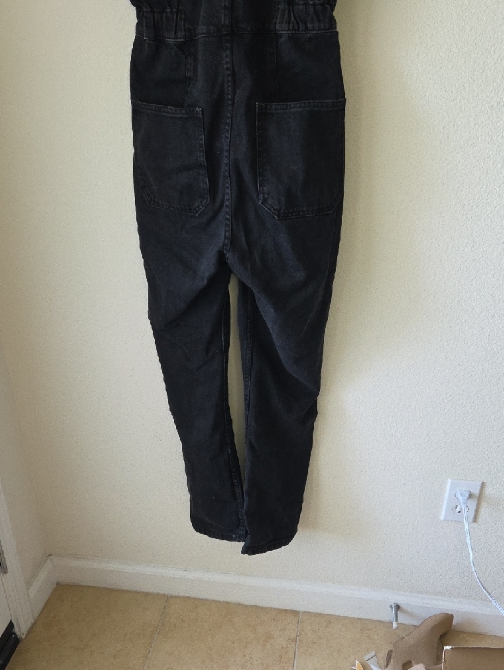 We The Free Marci Denim Black Short-Sleeve Utility Jumpsuit Sz XS 100% Cotton - Picture 10 of 16